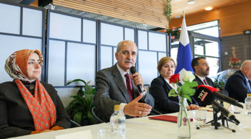 TBMM Başkanı Kurtulmuş, Finlandiya’da Türk ve Tatar Toplumu Temsilcileriyle Buluştu