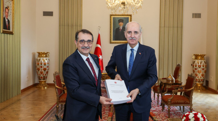 TBMM Başkanı Kurtulmuş, Yapay Zeka Araştırma Komisyonu Başkanı ve Üyelerini Kabul Etti