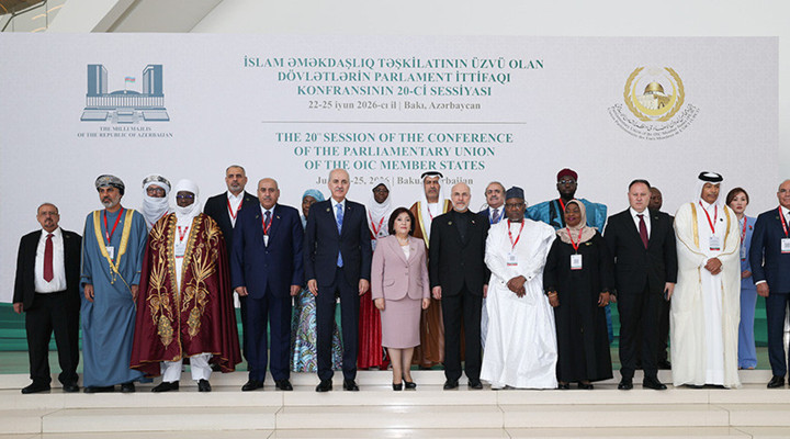 TBMM Başkanı Kurtulmuş, İSİPAB Konferansı'nda Aile Fotoğrafı Çekimine Katıldı
