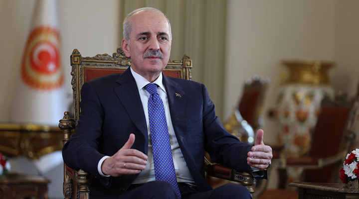 TBMM Başkanı Kurtulmuş, Portekiz'e Gerçekleştirdiği Resmi Ziyaret Öncesi Uçakta Gazetecilerin Sorularını Yanıtladı