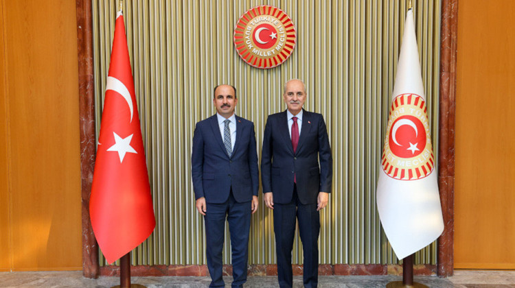 TBMM Başkanı Kurtulmuş, Dünya Belediyeler Birliği Başkanı Altay’ı Kabul Etti